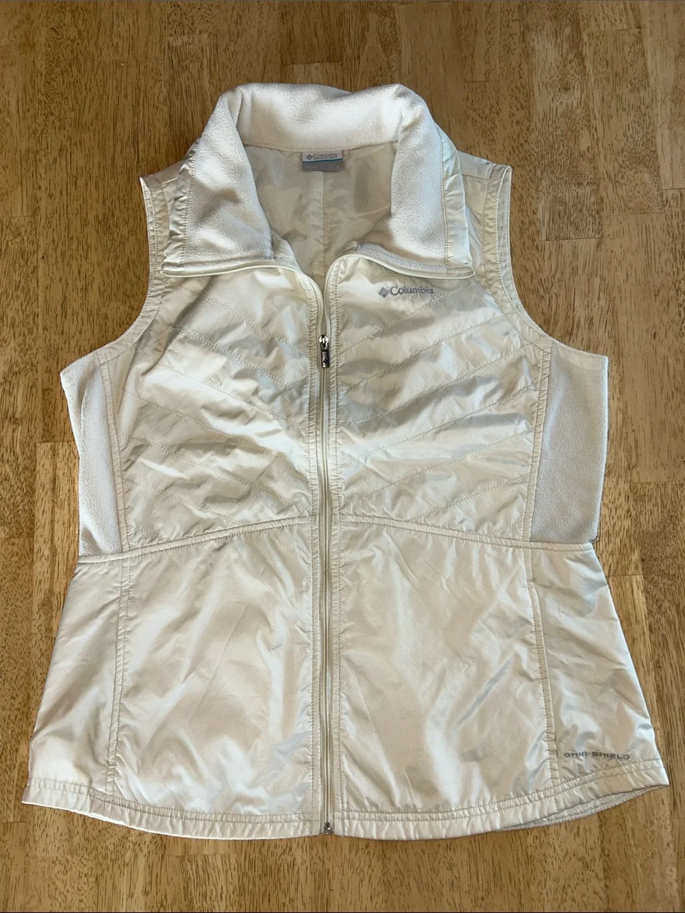 Columbia Women's Cream Vest